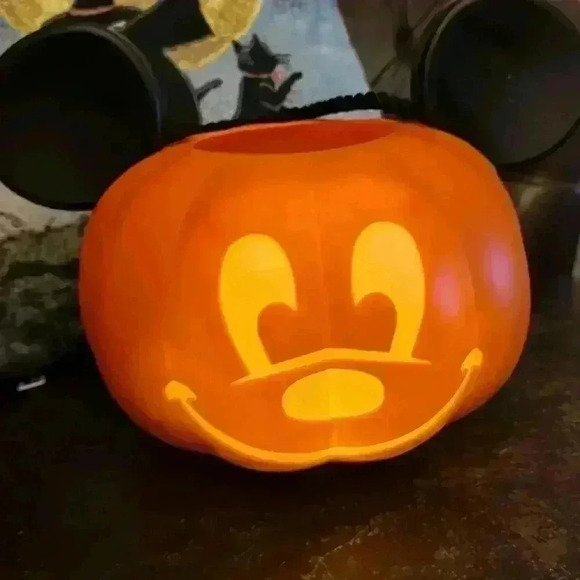 Disney store Micky mouse Halloween bucket - Picture 6 of 8